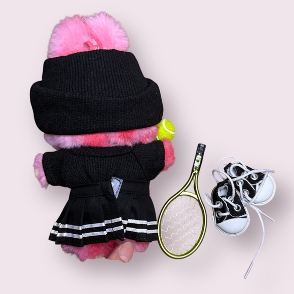 Labubu Alo Tennis Outfit – Black or White (Sold Separately) - Picture 12 of 12